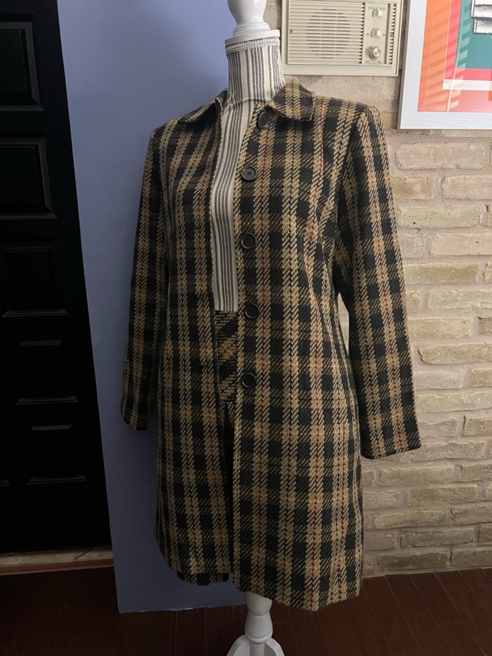 Plaid Wool-Blend Button Front Coat and skirt in Black & Tan